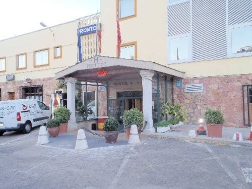 Fronton
