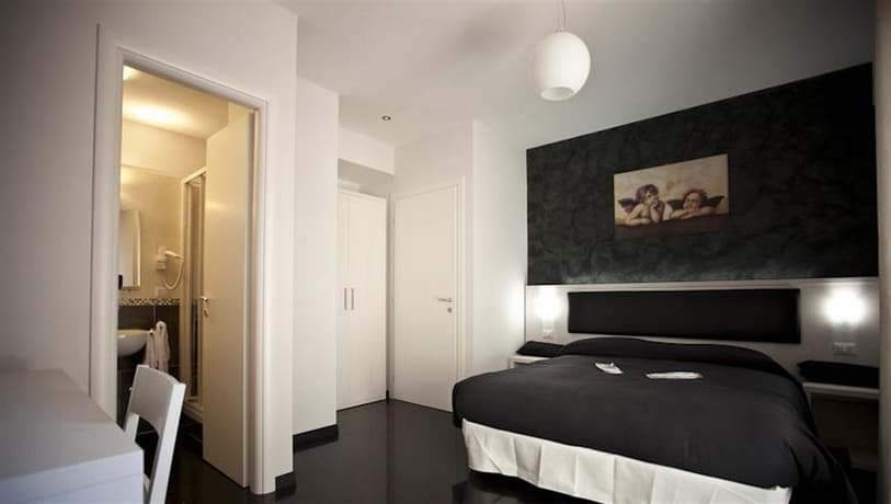 Heart of Rome Rooms