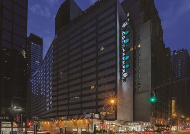Doubletree Metropolitan by Hilton