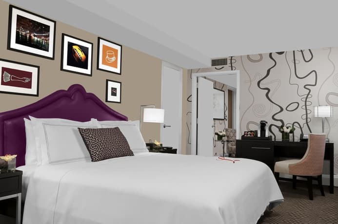 The Lexington , Autograph Collection
