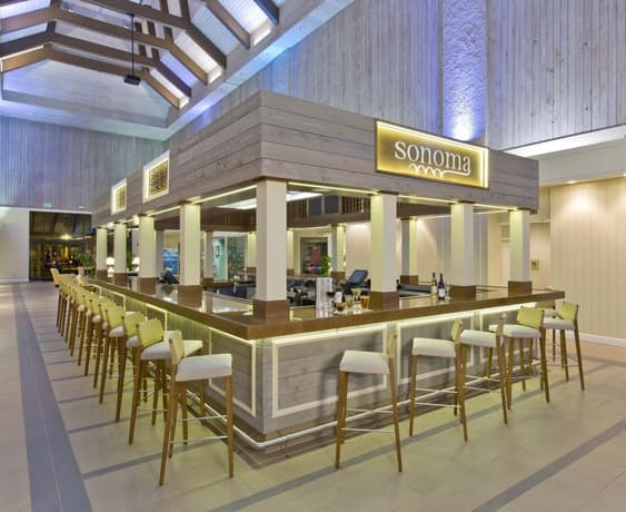 Doubletree By Hilton Orlando At Seaworld