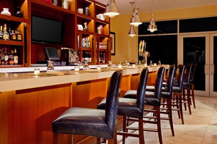 Vista LIC Hotel, Premier Collection by Best Western
