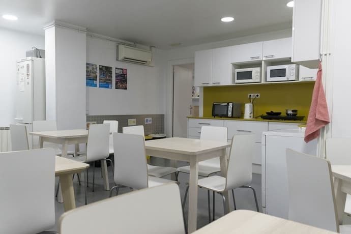 Alberguinn Youth Hostel